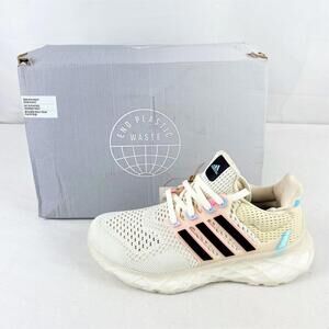 Adidas Ultraboost Web DNA - Sizes: Women's 6, Men's 5 (GX2137) Damaged box